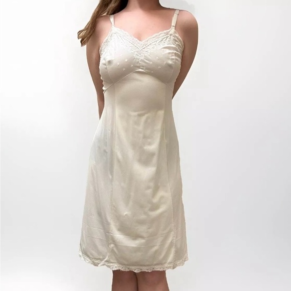 Vintage 60s Sears “The Doesn’t Slip” Intimates Dress Long 38 (M/L) Cream Lace - Picture 2 of 8
